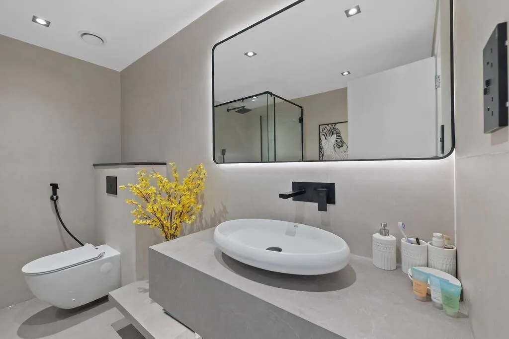 Bellavista - 29 Blvd - 2 Bedroom Fabulous Fountain View Dubai United Arab Emirates